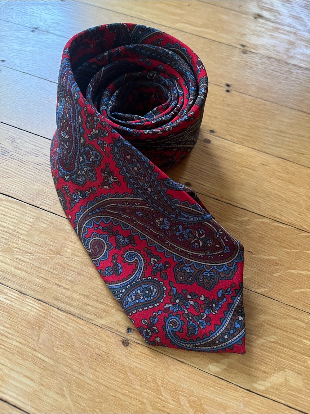 Red Paisley Men's Tie with Blue and Brown Accents